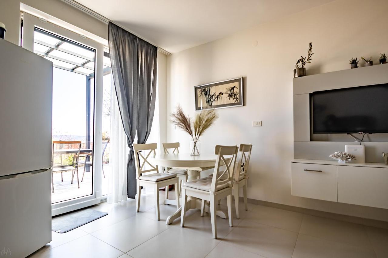 Apartamento La Perla Murter Exterior foto