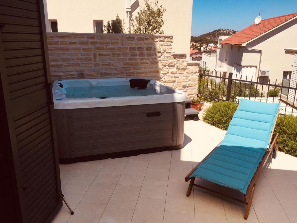 Apartamento La Perla Murter Exterior foto